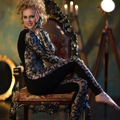 Nika 003 03-nika-horoscope-by-showy-beauty.jpg