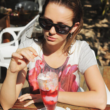 Niki Mey 007 03-niki-mey-getting-wet.jpg