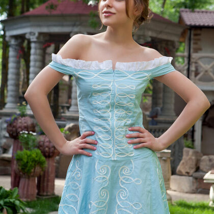 Nikia A 028 03-nikia-sexy-dress.jpg