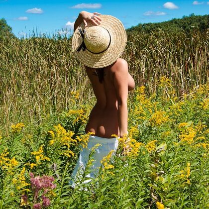 Nikki Sims 088 05-nikki-sims-summer-breeze.jpg