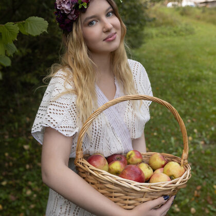 Nikoleta 021 01-nikoleta-vitamins-by-showy-beauty.jpg