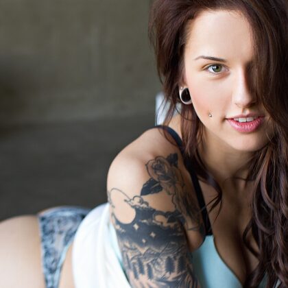 Octavia May 004 02-octaviamay-dreamer-by-suicide-girls.jpg