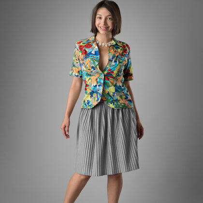 Olivia Linz gallery 002