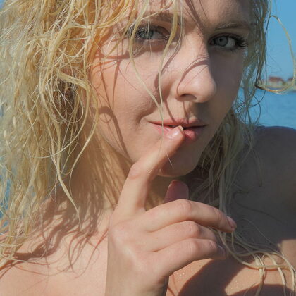 Olivia 002 17-olivia-blue-abyss.jpg