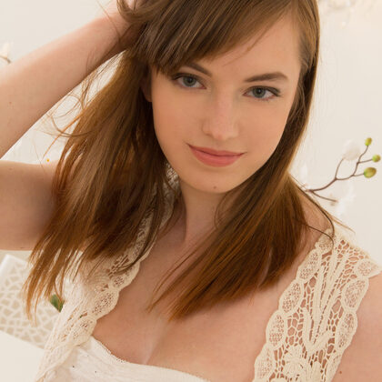 Pavla 002 03-angel-pavla-by-amour-angels.jpg