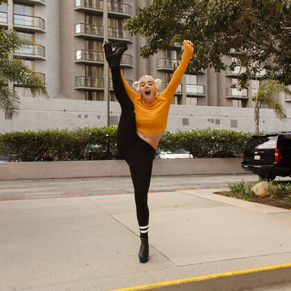 Peach Kennedy 006 05-peach-kennedy-welcome-to-bananas-by-zishy.jpg