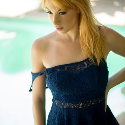 Penelope Lynn 003 02-penelope-lynn-blue-panties-by-digital-desire.jpg