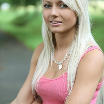 Pinky June 025 01-grace-c-on-the-road.jpg