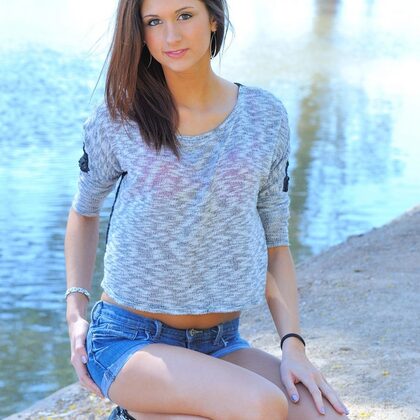 Presley Dawson 003 08-jody-skinny-teen-outdoors-by-ftv-girls.jpg