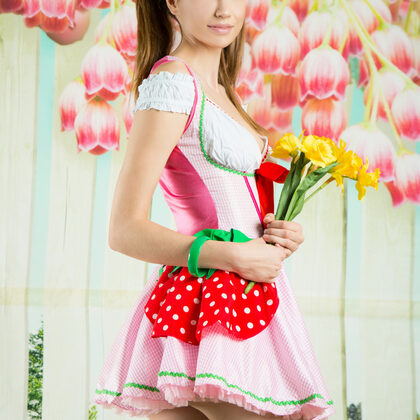 Princess 004 01-amour-angels-presenting-princess.jpg