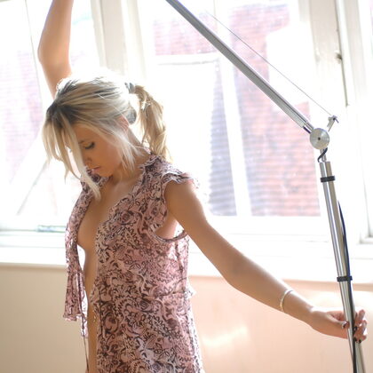 Rachel Louise 011 04-rachel-louise-lamp-stand.jpg