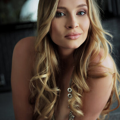 Raffaella 022 02-gyana-a-by-met-art.jpg