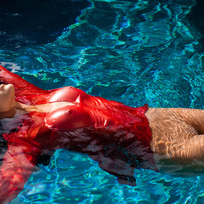 Raquel Pomplun 002 09-raquel-pomplun-playmate-of-the-year.jpg