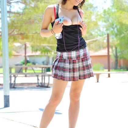 Raven Rockette 006 04-ftv-girls-raven-rockette.jpg