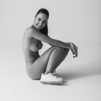 Rebecca Bagnol 001 10-rebecca-bagnol-nude-pictures.jpg