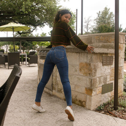 Renee Macias 004 01-renee-macias-sound-of-sweet-by-zishy.jpg