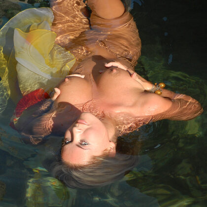 Rimma A 004 15-rima-perfect-transparency.jpg