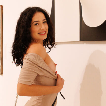 Rosaline Imaz 004 01-rosaline-imaz-in-a-fitted-mini-dress-relaxing-in-a-hotel-lounge.jpg