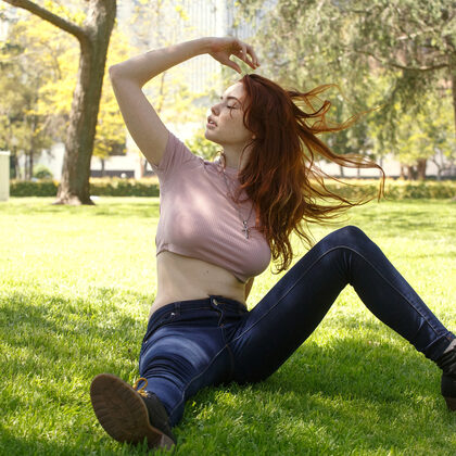 Sabrina Lynn gallery 001