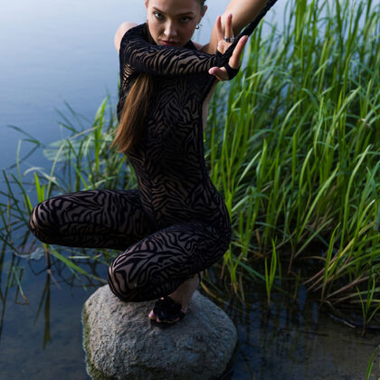 Santa 023 04-dark-lakeside-catsuit-mood-with-santa-in-evening-forest-light.jpg