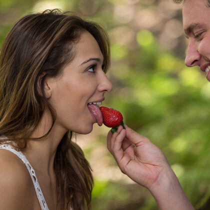 Sara Luvv 003 01-sara-luvv-a-fucking-picnic-by-x-art.jpg