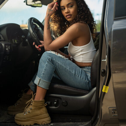 Scarlit Scandal gallery 002