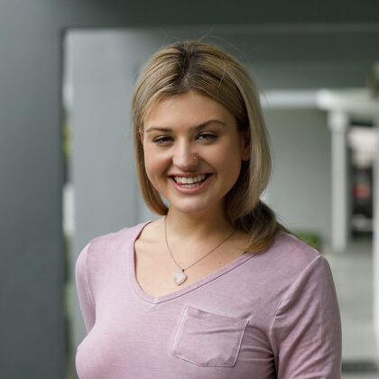 Serena Avery gallery 003