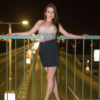 Serena Wood 088 10-serena-night-walk-by-watch-4-beauty.jpg