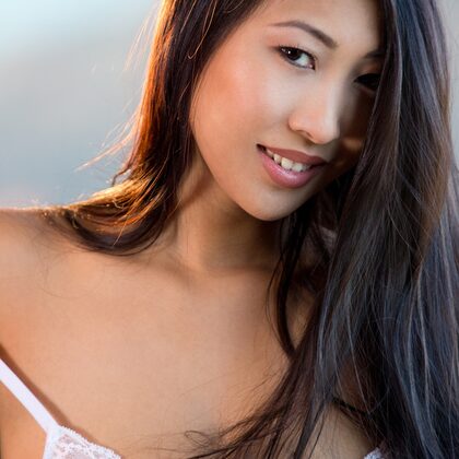 Sharon Lee 001 14-sharon-lee-no-panties.jpg