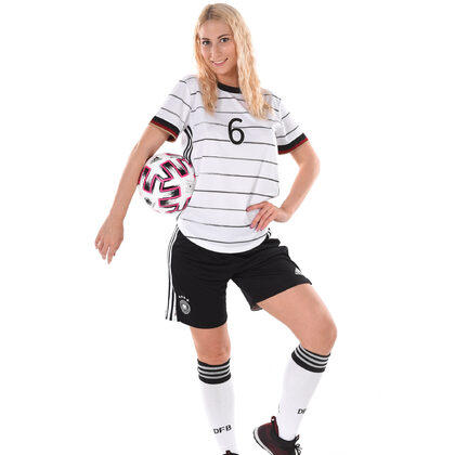 Sharon White gallery 004