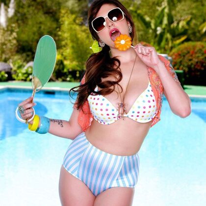 Shay Laren gallery 016