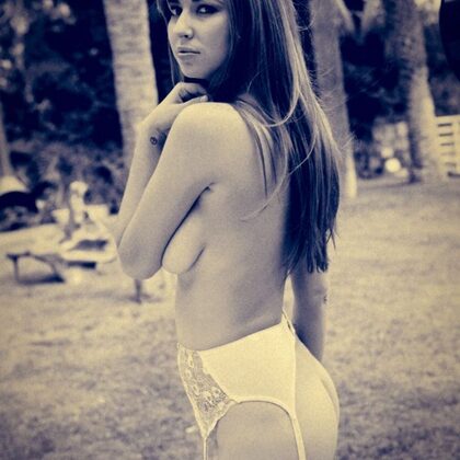 Shay Laren 021 02-shay-laren-stockings-and-suspenders.jpg