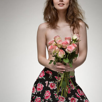 Sienna R 013 01-sienna-r-petals-by-femjoy.jpg