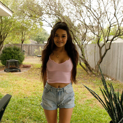 Soledad Lomas 002 02-soledad-lomas-vs-material-by-zishy.jpg