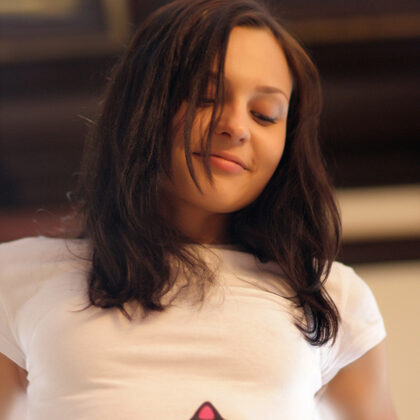 Taini A 010 10-rylsky-presents-taini.jpg