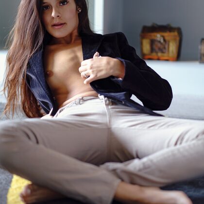 Tessa Jay 001 03-tessa-jay-business-naked-by-this-years-model.jpg