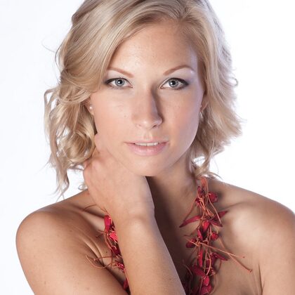 Tessi 005 02-tessi-by-femjoy.jpg