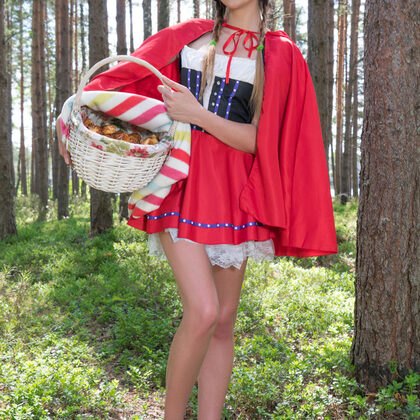 Tora 002 02-tora-living-the-dream-by-amour-angels.jpg