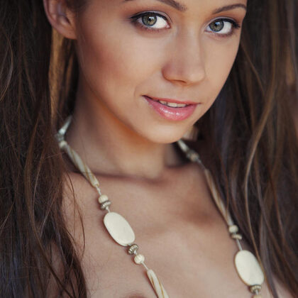 Tristana A 002 05-tristana-a-on-bed.jpg