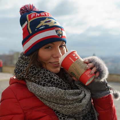 Vanessa Decker gallery 008