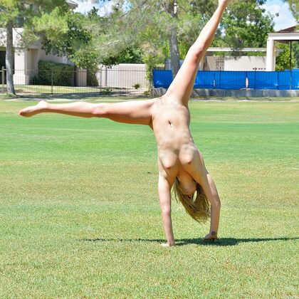 Veronica Weston 005 11-veronica-from-ftv-girls.jpg