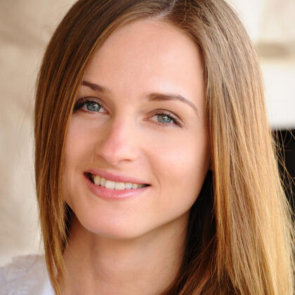 Vittoria A 012 03-vittoria-a-in-white.jpg