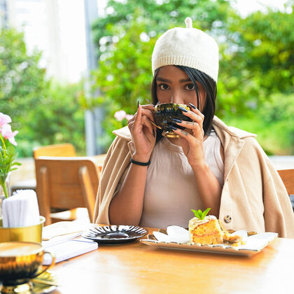 Why Effy 001 03-casual-cafe-and-home-moments-with-effy-in-soft-urban-style-set.jpg