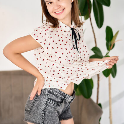 Yenn Cat 019 04-yenn-cat-intimate-by-amour-angels.jpg