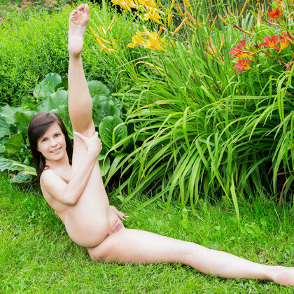 Zelda B 069 11-zelda-lageto-by-rylsky-art.jpg