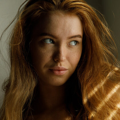 Zoey Luna 001 04-hot-model-zoey-luna-bathed-in-warm-morning-light-by-the-window.jpg